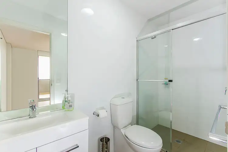 Fifth view of Homely unit listing, 17/10-12 Batley Street, West Gosford NSW 2250