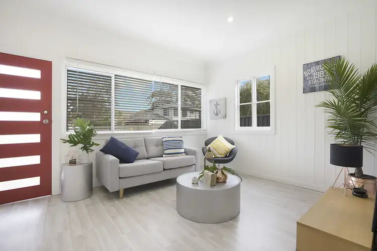 30 Yarrabin Road, Umina Beach NSW 2257