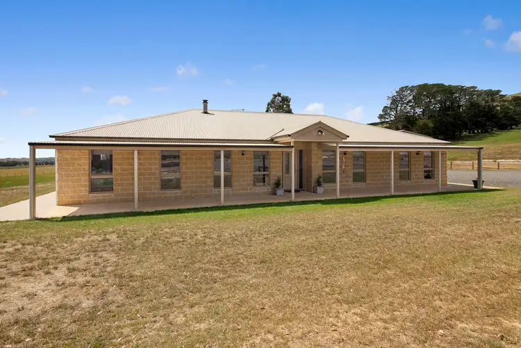 194 Smokeytown Road, Springmount VIC 3364