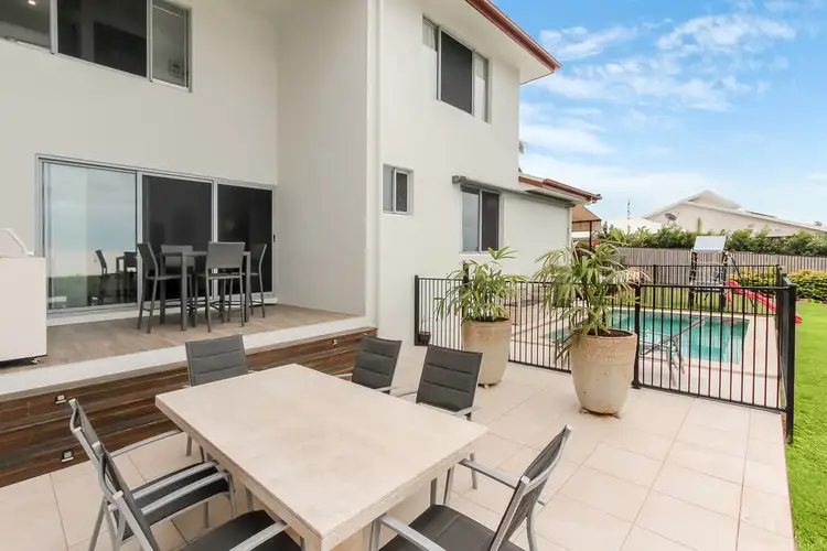 16 Baxendell Place, Bushland Beach QLD 4818