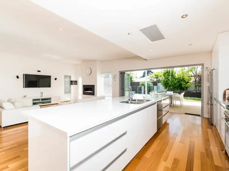 Sixth view of Homely house listing, 26 Canavan Crescent, Manning WA 6152