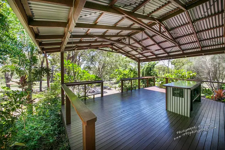 32 McGhee Cres, Agnes Water QLD 4677