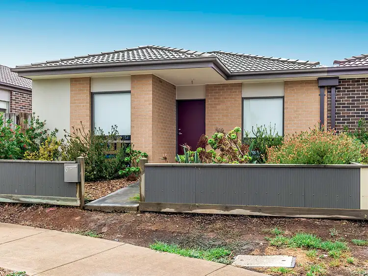 Second view of Homely unit listing, 5/2 Elizabeth Street, Rockbank VIC 3335