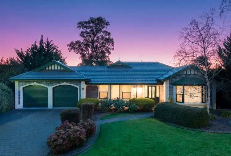 11 Emelia Jane Close, Woodcroft SA 5162