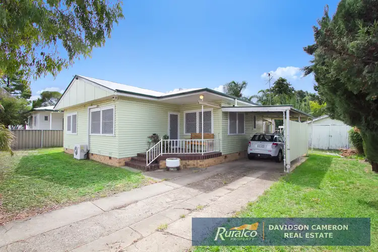 2 Edgeroy Street, Tamworth NSW 2340