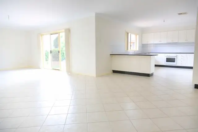 Sixth view of Homely house listing, 28 Nelson Drive, Griffith NSW 2680