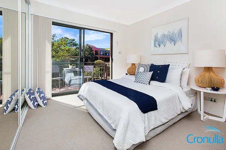 Fifth view of Homely unit listing, 4/8 Allison Rd, Cronulla NSW 2230