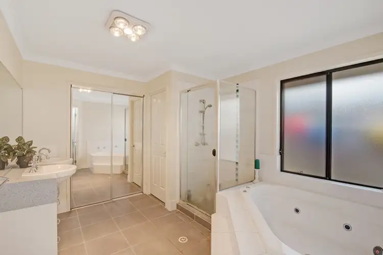 Fifth view of Homely house listing, 1 Alphitonia Place, Narangba QLD 4504