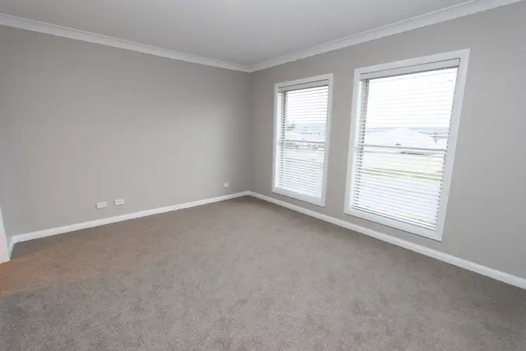 Seventh view of Homely house listing, 2 Cassidy Way, Kelso NSW 2795