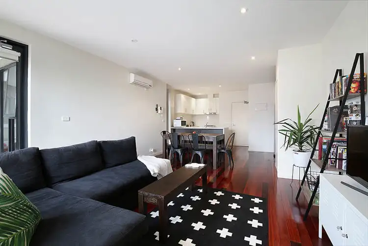 1/138-140 Melville road, Brunswick West VIC 3055