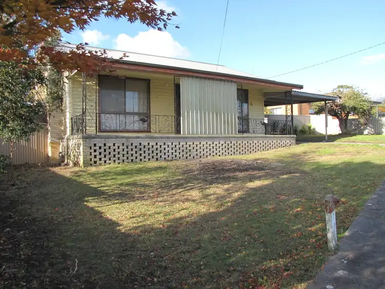 6 Joy Street, Newborough VIC 3825