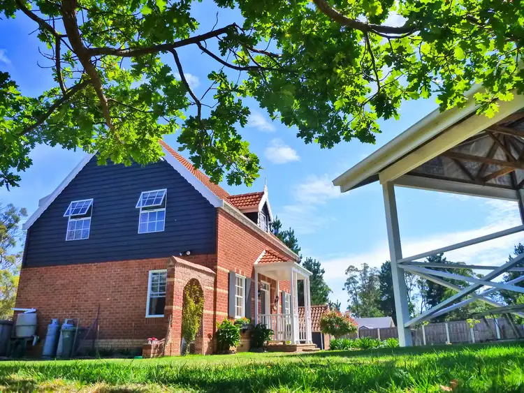 Fifth view of Homely house listing, 8 Eiger Court, Grindelwald TAS 7277