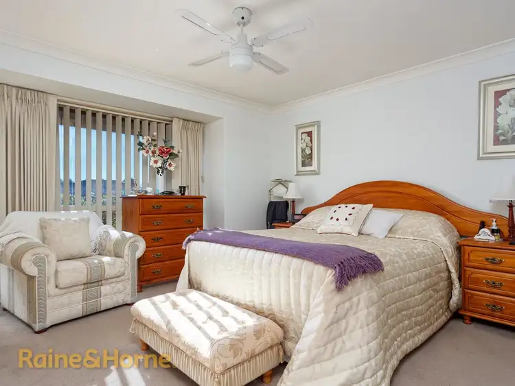 Fifth view of Homely house listing, 5 Gidgee Place, Glenfield Park NSW 2650