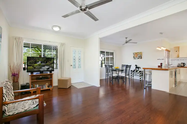 Sixth view of Homely villa listing, 33/87 MacIlwraith Street, Manoora QLD 4870