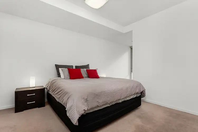 Fifth view of Homely apartment listing, 207/8 Berkeley Street, Doncaster VIC 3108