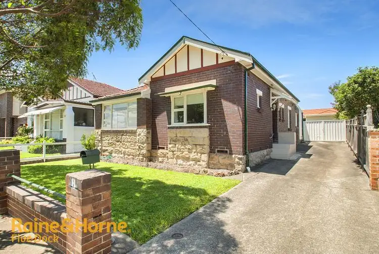 8 Walker St, Canada Bay NSW 2046