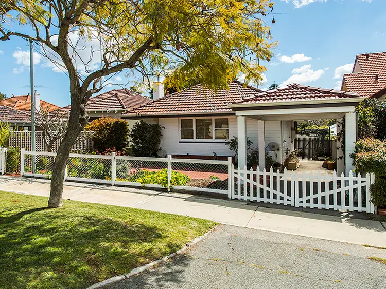 28 King St, Kensington WA 6151