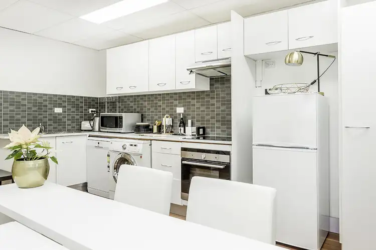 Fourth view of Homely unit listing, 2/166 Pacific Highway, North Sydney NSW 2060