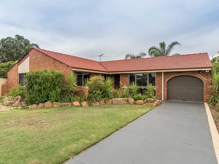 9 Ash Way, Morley WA 6062