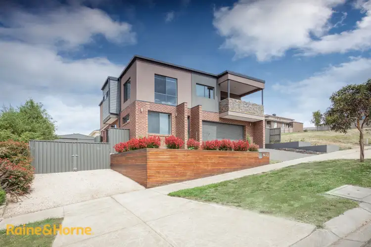 Second view of Homely house listing, 21 Windsor Rise, Sunbury VIC 3429