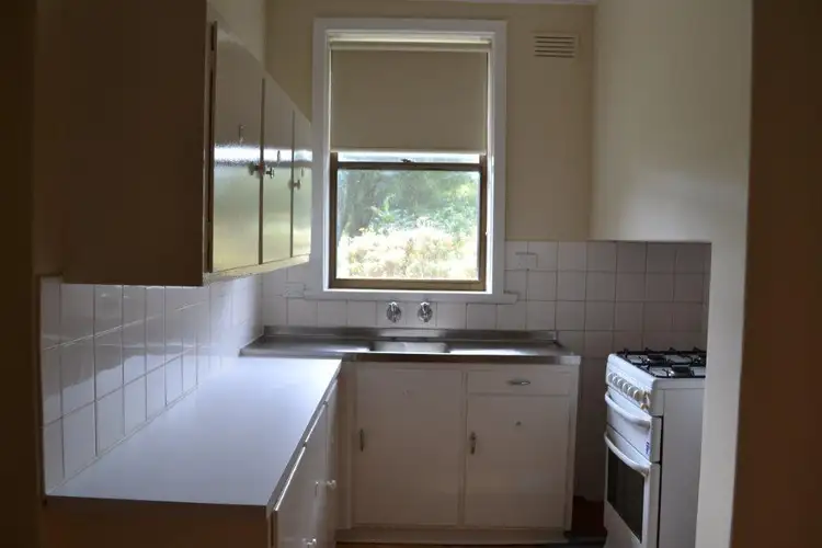 Third view of Homely semi-detached listing, 5 Degaris Street, Millicent SA 5280