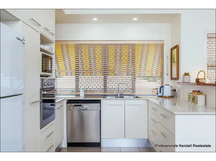 Fourth view of Homely house listing, Unit 13/27-29 Capo Di Monte, Tamborine Mountain QLD 4272