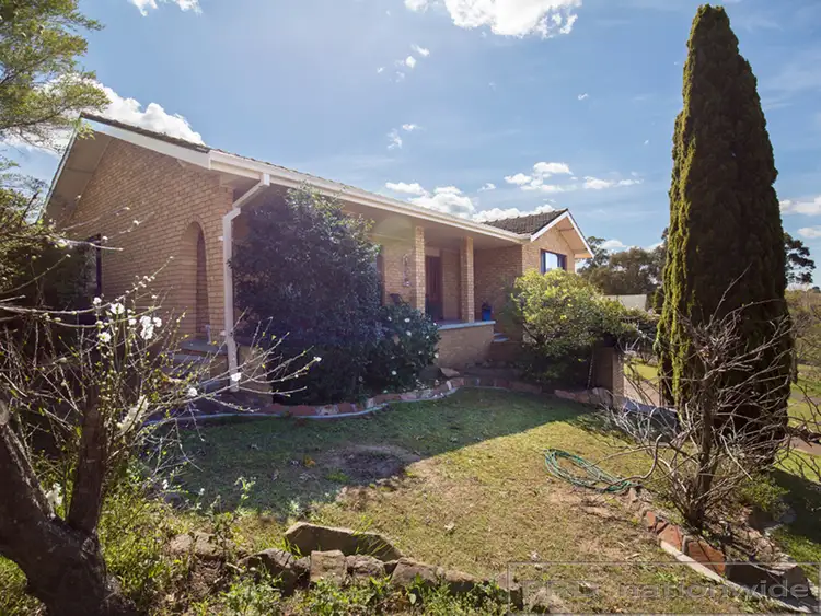 2 Benshulla Drive, Bolwarra Heights NSW 2320