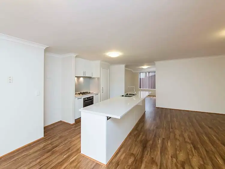 Fifth view of Homely house listing, 35 Belvoir Crescent, Orelia WA 6167