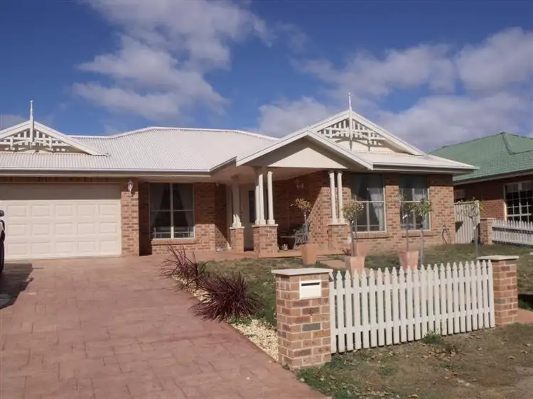 4 Thurrung Street, Cooma NSW 2630