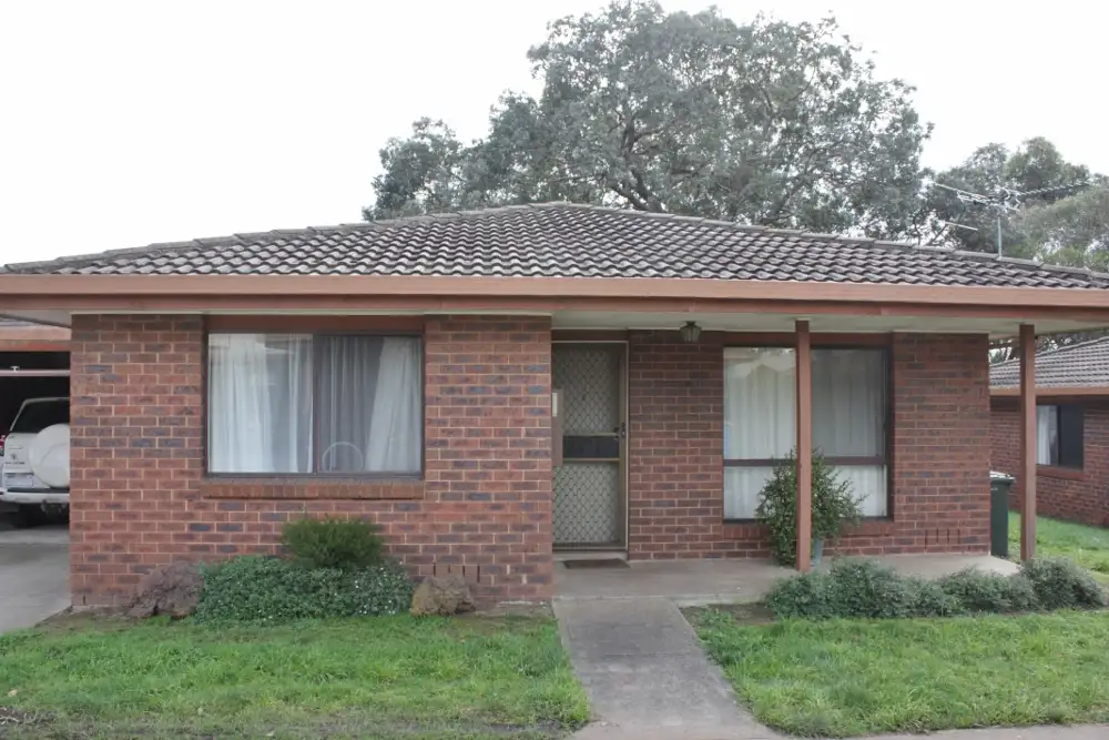 Main view of Homely unit listing, 02 / 87-89 White Street, Kilmore VIC 3764