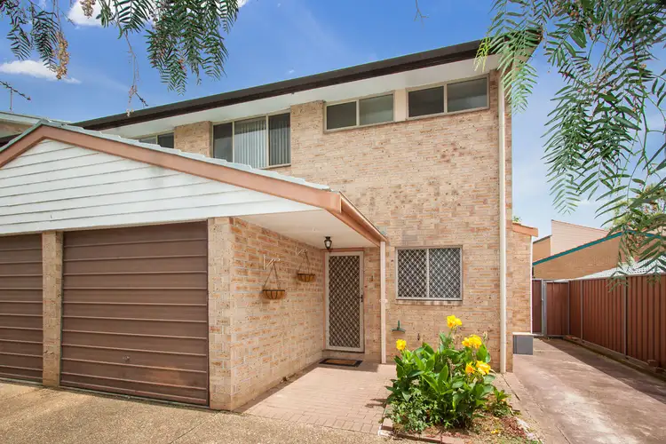 1/135 Rex Road, Georges Hall NSW 2198