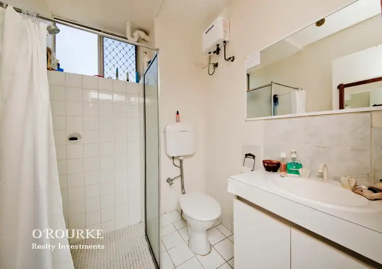 Sixth view of Homely unit listing, 18/1 Greenwell Street, Scarborough WA 6019