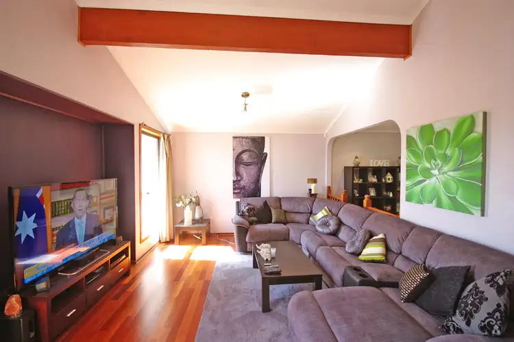 Second view of Homely house listing, 1 Singleton Drive, Endeavour Hills VIC 3802