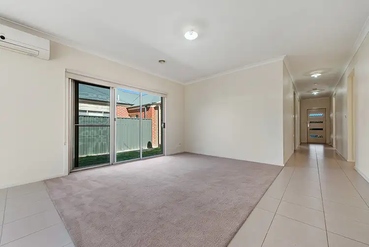 Fifth view of Homely house listing, 7 Balfour Drive, Mernda VIC 3754