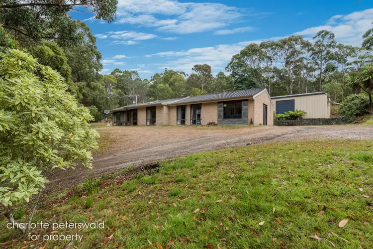 12 Pelverata Road, Sandfly TAS 7150