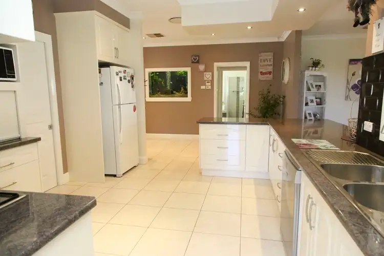 Fifth view of Homely house listing, 4 Moreton Bay Drive, Leeton NSW 2705