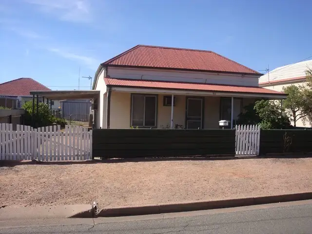 51 Three Chain Rd, Port Pirie SA 5540