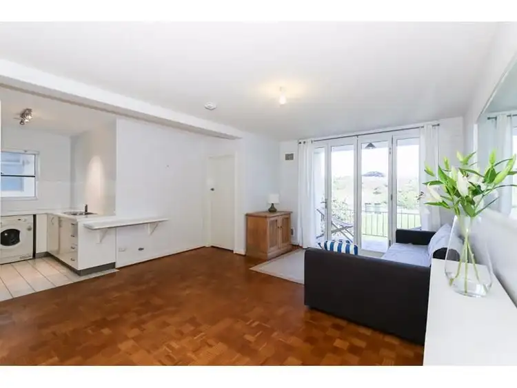 Sixth view of Homely house listing, 2/190 Little Marine Parade, Cottesloe WA 6011