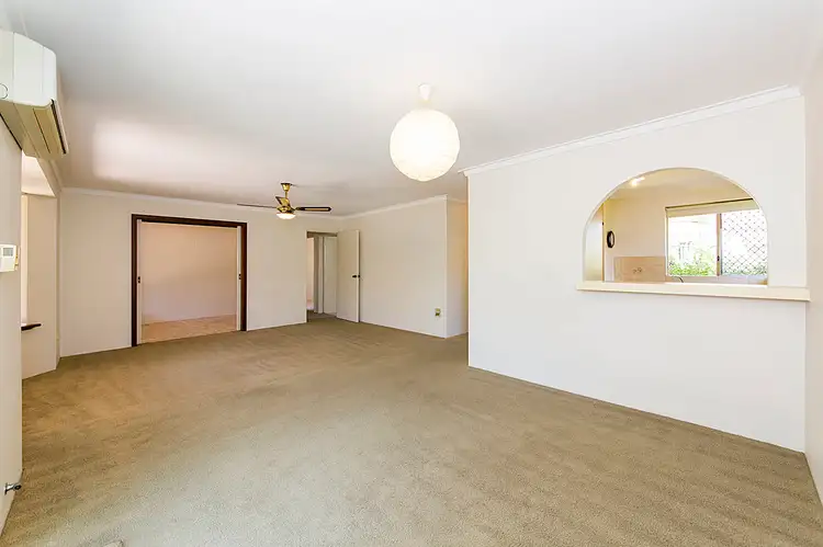 Fifth view of Homely villa listing, 4/312 Cambridge Street, Wembley WA 6014