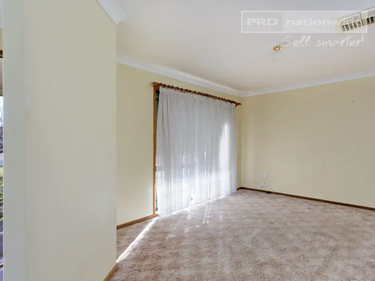 Fifth view of Homely house listing, 8 Juniper Place, Forest Hill NSW 2651