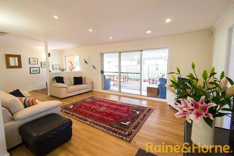 9 Peters Street, Dubbo NSW 2830