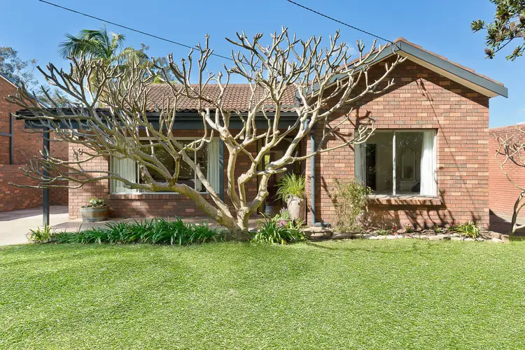 49 Arthur Street, Forestville NSW 2087