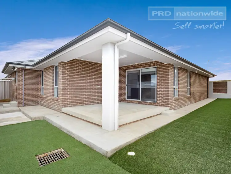 Sixth view of Homely house listing, 8 Tingwell Place, Lloyd NSW 2650