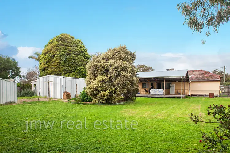 3 Hall Road, Cowaramup WA 6284