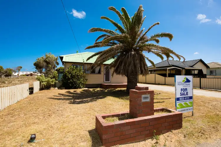 25 Maley Way, Beachlands WA 6530
