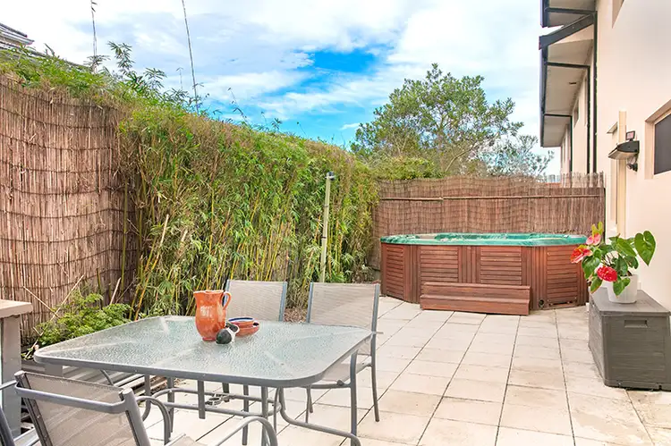 Third view of Homely apartment listing, 7/21 Pine Avenue, Brookvale NSW 2100