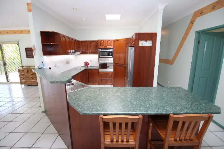 Second view of Homely house listing, 33 BEN LOMOND DRIVE, Highland Park QLD 4211