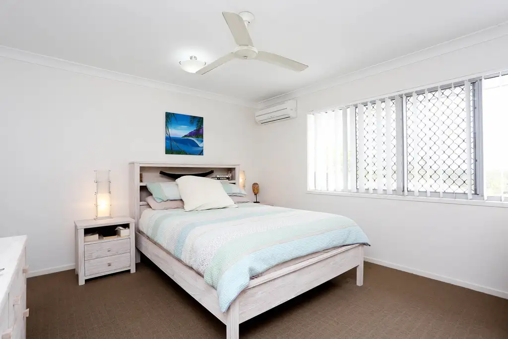 Main view of Homely townhouse listing, 2/18 Stockwhip Place, Riverhills QLD 4074