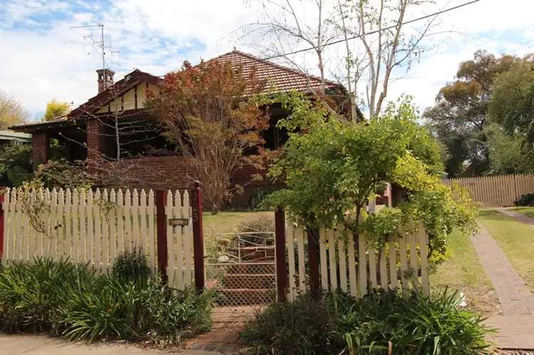 223 William Street, Bathurst NSW 2795