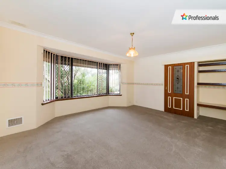 Second view of Homely house listing, 41 Hemingway Drive, Camillo WA 6111